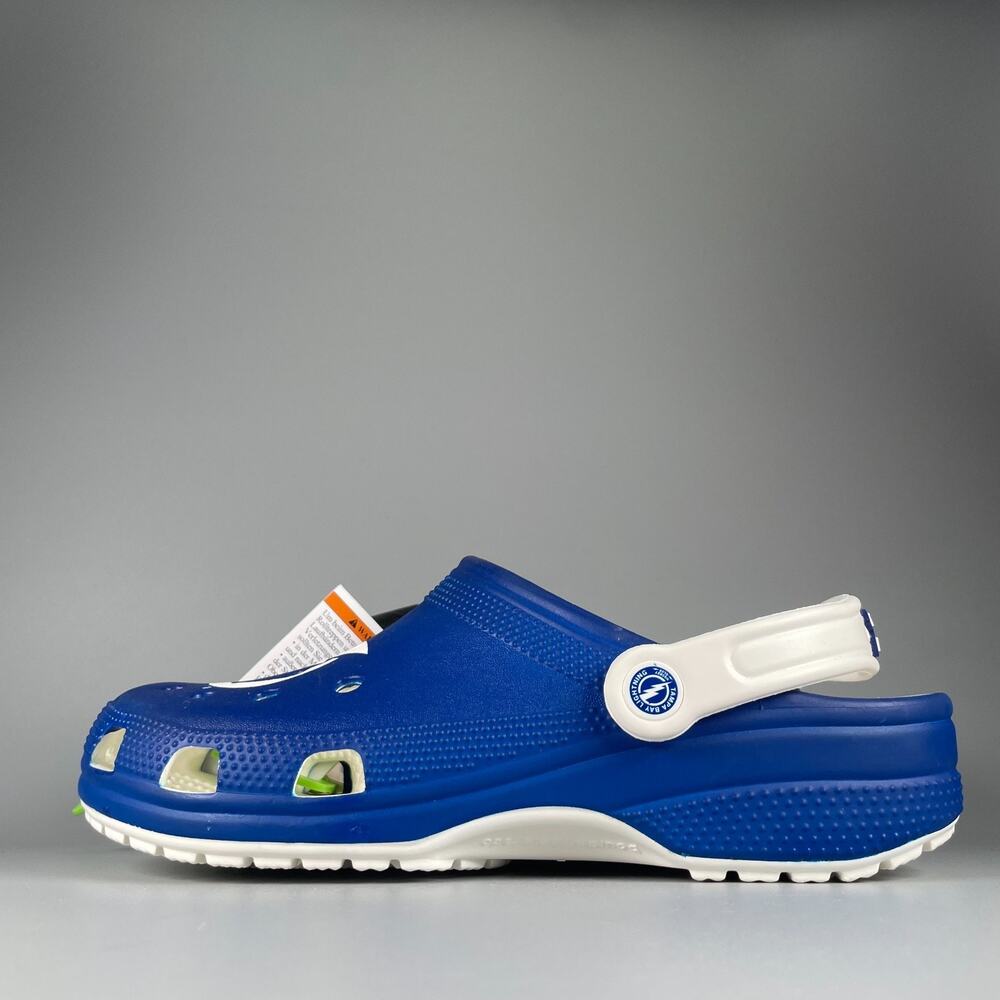 Men's 7 Women's 9 Crocs Unisex Adult NHL Tampa Bay Lightning Classic Clog Casual